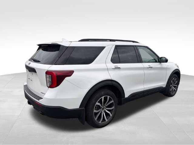 Used 2022 Ford Explorer ST-Line w/ Class IV Trailer Tow Package AWD/4WD image 4