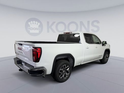 New 2026 GMC Sierra 1500 SLE image 7