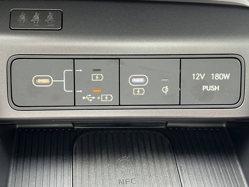 Used 2026 Hyundai Kona Limited FWD image 19