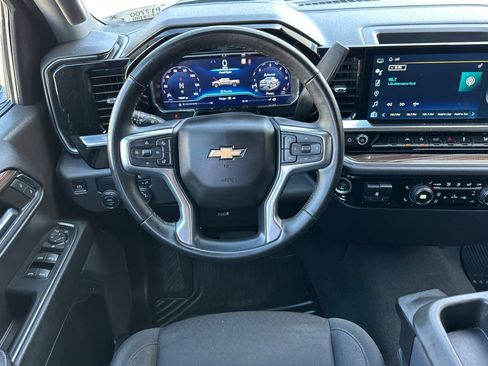 Certified 2023 Chevrolet Silverado 1500 LT RWD image 17