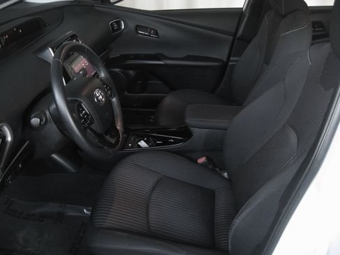 Certified 2022 Toyota Prius Prime LE image 7