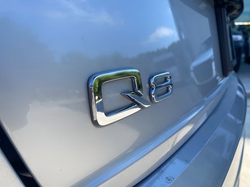 Used 2019 Audi Q8 Premium AWD/4WD image 10