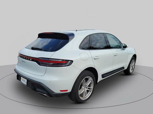 Used 2024 Porsche Macan Turbo AWD/4WD image 3