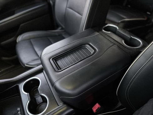 Used 2022 Chevrolet Suburban Premier w/ Premium Package image 52