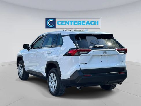 Used 2024 Toyota RAV4 LE AWD/4WD image 6