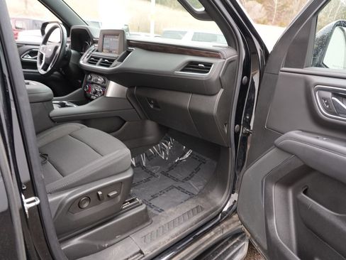 Used 2022 Chevrolet Suburban LS w/ Max Trailering Package AWD/4WD image 29