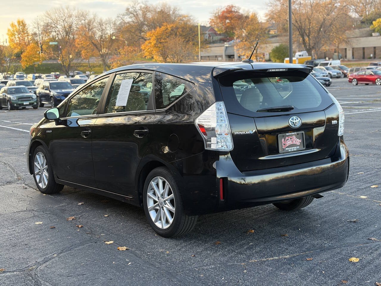 Used 2014 Toyota Prius V Five FWD image 5