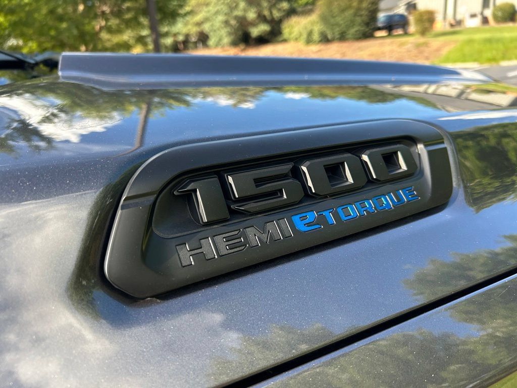 Used 2021 RAM 1500 Big Horn AWD/4WD image 25
