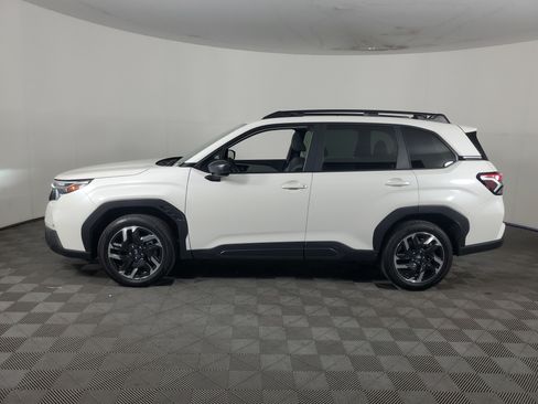 Used 2026 Subaru Forester Limited AWD/4WD image 7