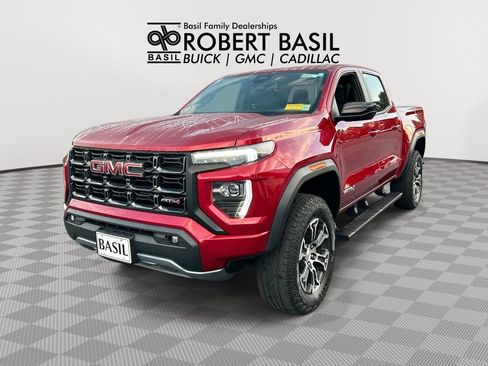 Used 2023 GMC Canyon AT4 w/ AT4 Premium Package AWD/4WD image 1