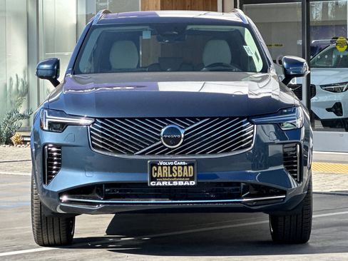 New 2025 Volvo XC90 B6 Ultra image 3