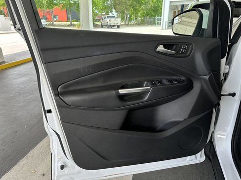 Used 2018 Ford Escape SEL AWD/4WD image 10