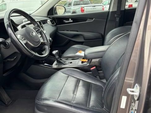 Used 2019 Kia Sorento EX FWD image 6