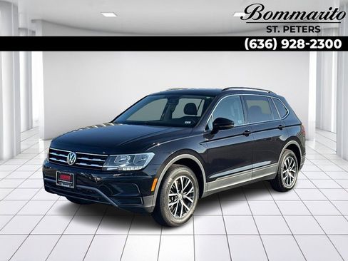 Used 2019 Volkswagen Tiguan SE w/ Panoramic Sunroof Package image 1