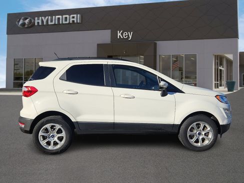 Used 2019 Ford EcoSport SE image 3
