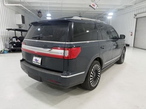 Used 2021 Lincoln Navigator Black Label w/ Cargo Convenience Package AWD/4WD image 5