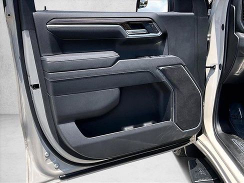 Used 2026 Chevrolet Silverado 1500 RST RWD image 18