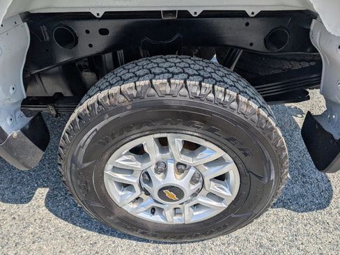 Used 2020 Chevrolet Silverado 2500 LT image 10