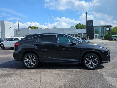 Used 2017 Lexus RX 350 AWD w/ Premium Package image 2