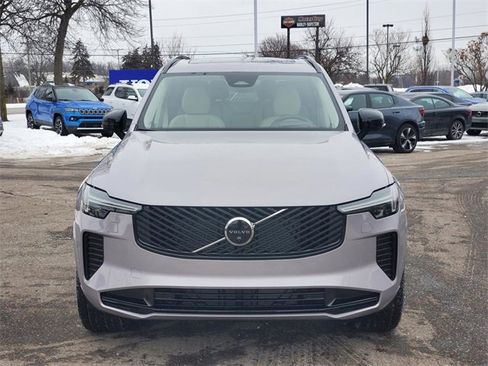 New 2026 Volvo XC90 B6 Ultra w/ Protection Package Premier image 2