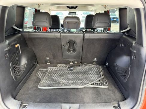 Used 2019 Jeep Renegade Trailhawk image 32