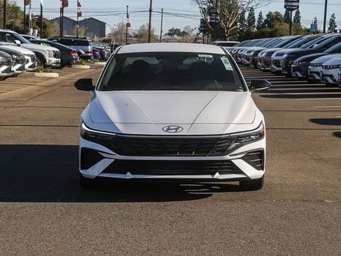 New 2026 Hyundai Elantra Sport image 7