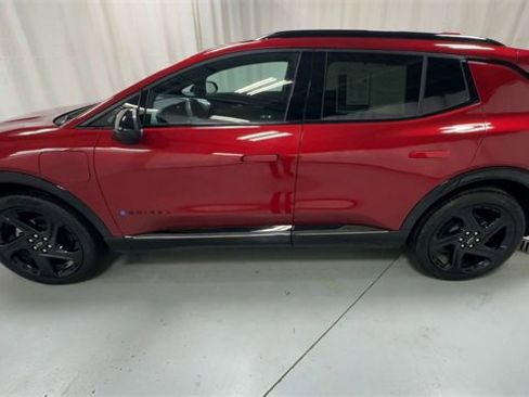 Used 2024 Chevrolet Equinox EV RS image 5