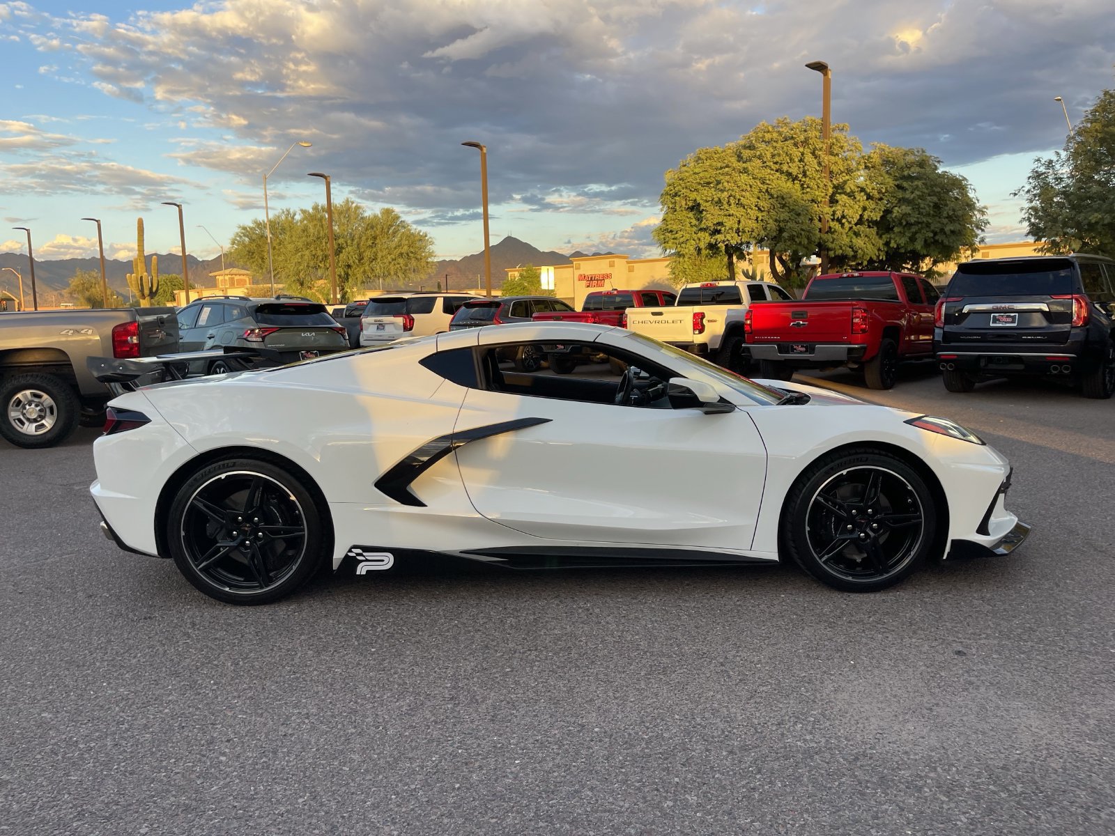 Used 2024 Chevrolet Corvette Stingray Coupe RWD image 7
