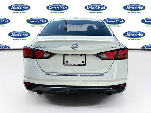 Used 2022 Nissan Altima 2.5 SR FWD image 6