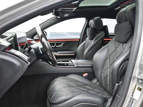 Used 2021 Mercedes-Benz Maybach S 580 4MATIC image 10