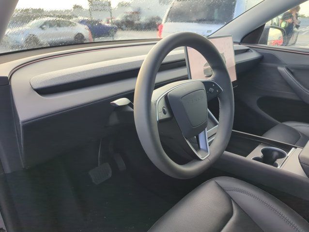 Used 2026 Tesla Model Y 2WD image 14