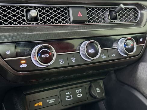 Used 2023 Acura Integra A-Spec image 17