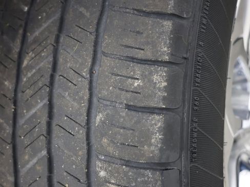 Used 2023 RAM 1500 Laramie AWD/4WD image 14
