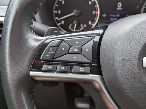 Used 2024 Nissan Altima 2.5 SR FWD image 25