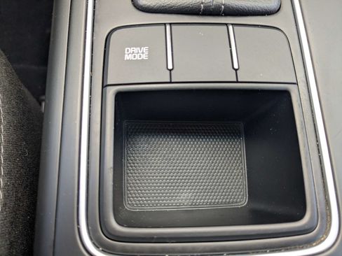 Used 2019 Kia Sorento FWD image 26