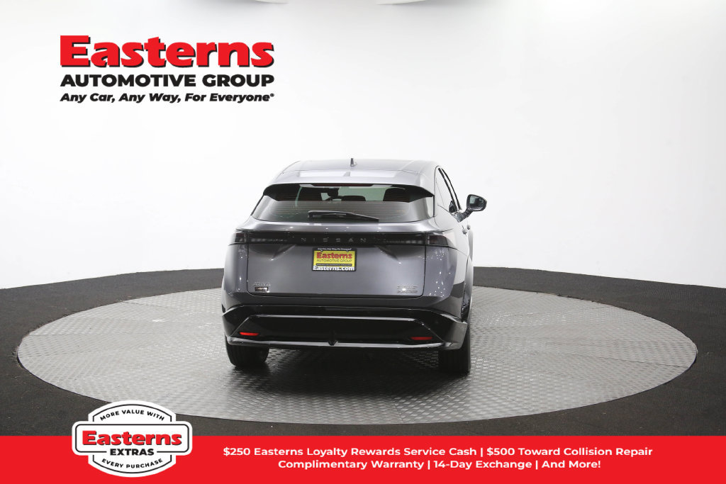 Used 2024 Nissan Ariya AWD image 43