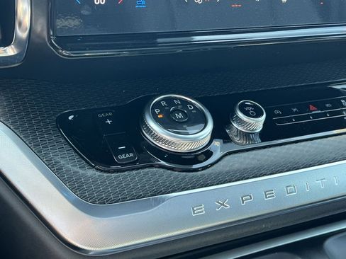 New 2026 Ford Expedition Max Platinum AWD/4WD image 22