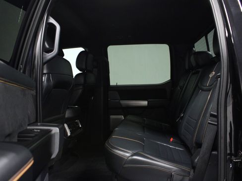 Used 2023 Ford F350 Platinum image 13