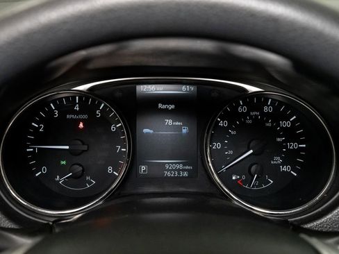 Used 2015 Nissan Rogue SV image 14