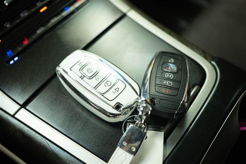 Used 2019 Lincoln Nautilus Reserve AWD/4WD image 29