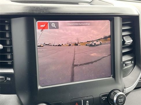 Used 2024 RAM 3500 Big Horn image 35