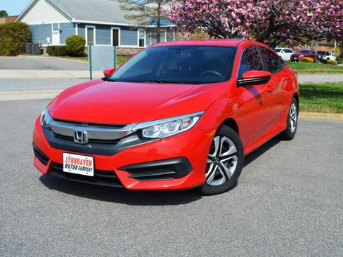 Used 2016 Honda Civic LX image 3