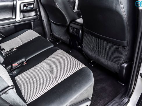 Used 2024 Toyota 4Runner SR5 AWD/4WD image 22