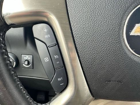 Used 2018 Chevrolet Express 2500 w/ Driver Convenience Package image 10