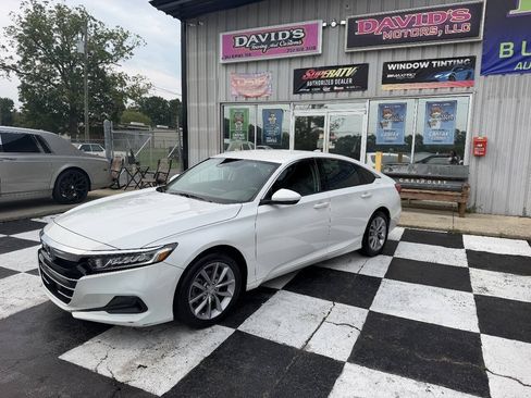 Used 2021 Honda Accord LX image 3