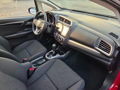 Used 2016 Honda Fit EX image 16