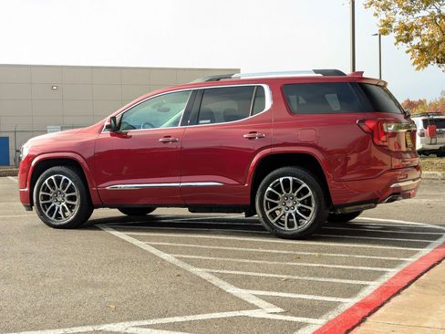 Used 2021 GMC Acadia Denali w/ Denali Technology Package image 6