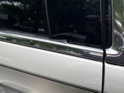 Used 2017 Chevrolet Tahoe LS RWD image 9