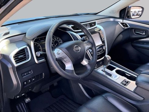 Used 2018 Nissan Murano Platinum FWD image 16