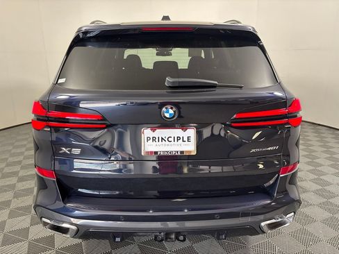 Certified 2024 BMW X5 xDrive40i w/ M Sport Package AWD/4WD image 6